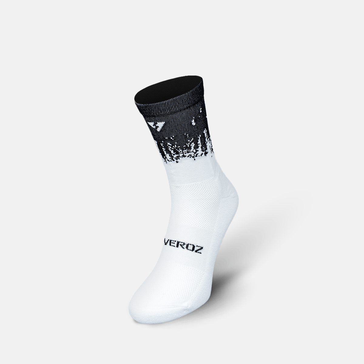 Calcetas deportivas antiampollas VEROZ Neptuno Blancas Negras cortas de 13 cm